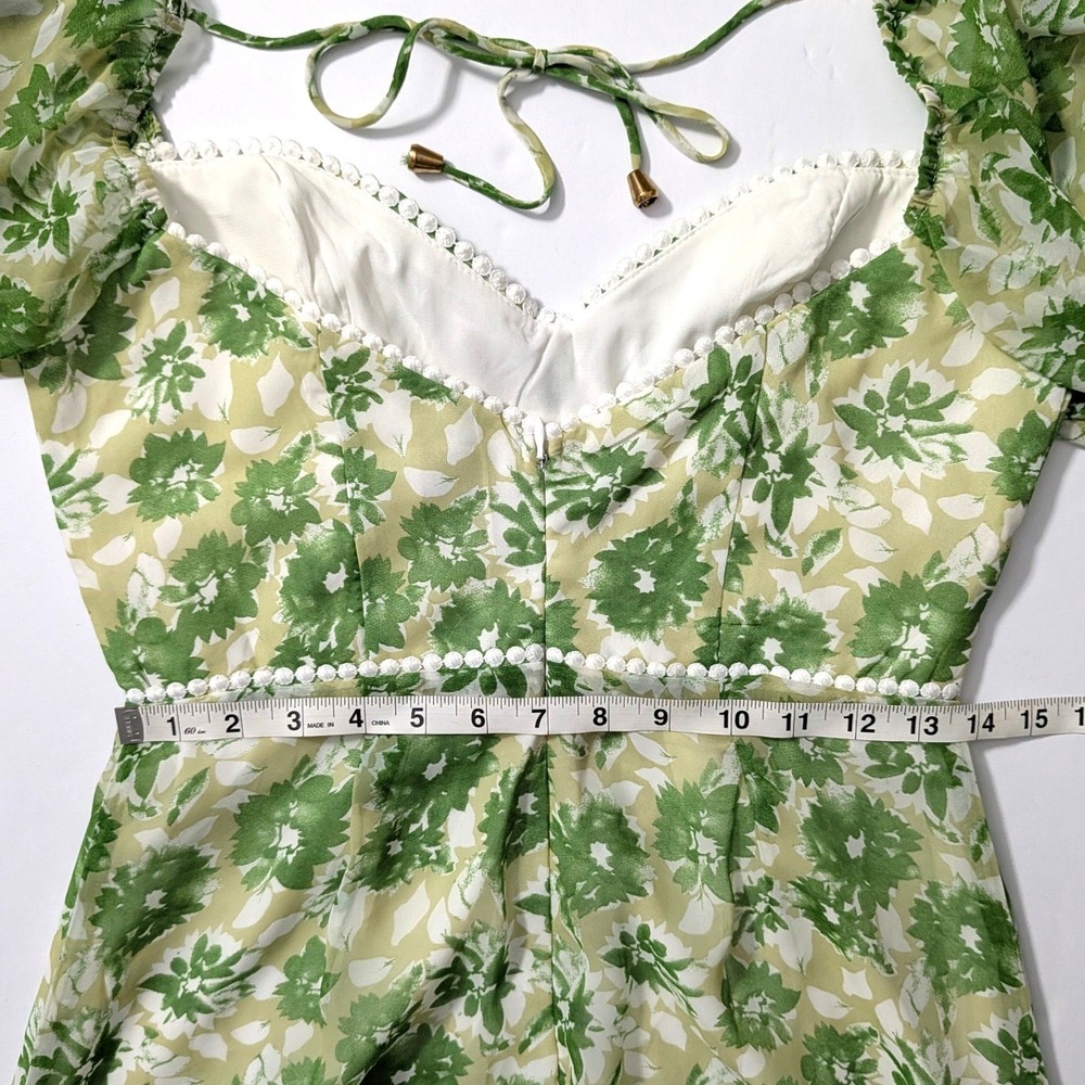 Hello Molly Drinking Games Dress Green Floral Puff Sleeve Mini Cutout Size 8 - Picture 12 of 13